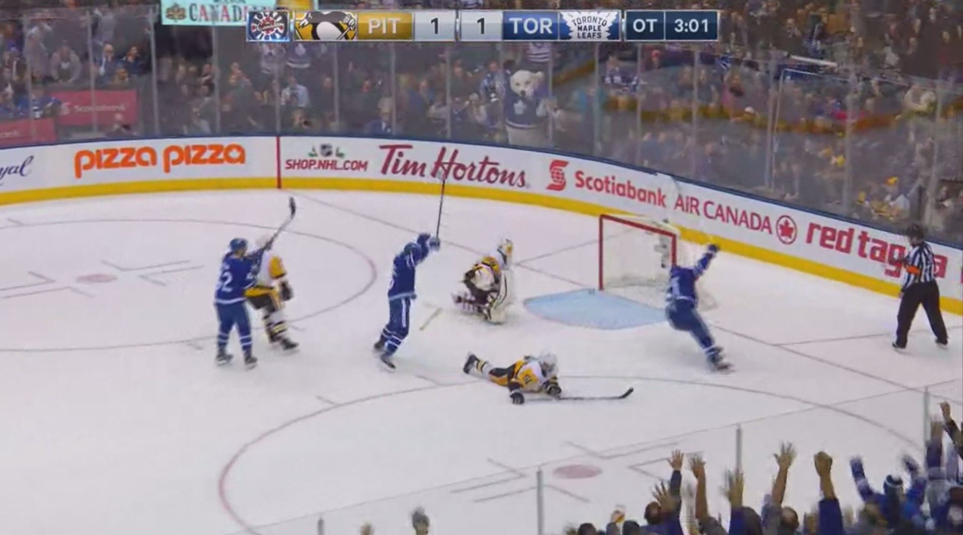 leafs1