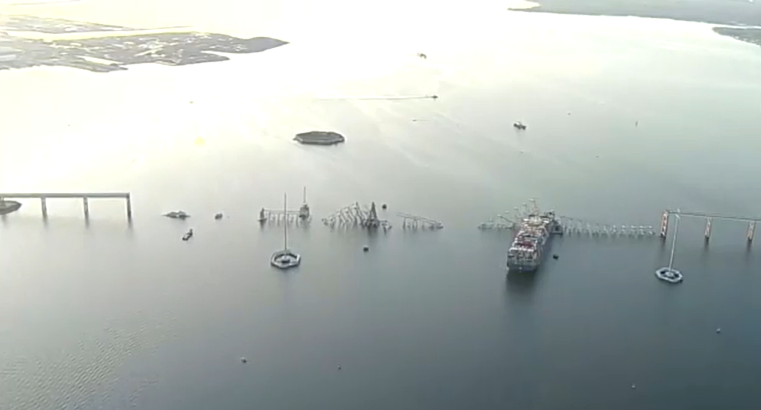 Passage cleared at Baltimore bridge collapse for small vessels