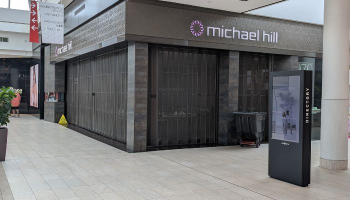 Oakville Place Mall smash-and-grab