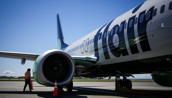 Plane-leasing rent payments lawsuit