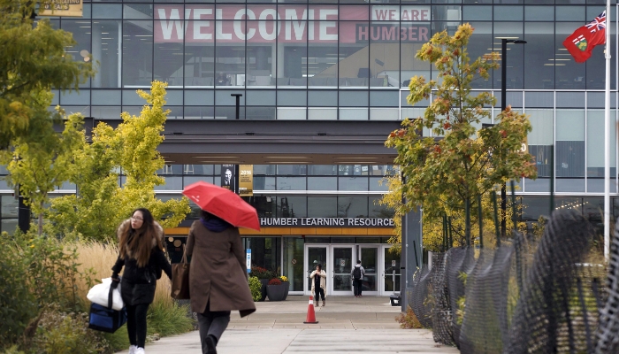 Ontario colleges