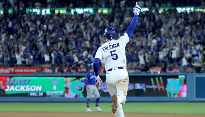 freddy freeman la dodgers toronto blue jays world series