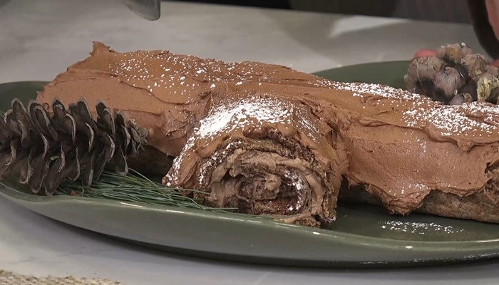 Chocolate Mocha Bûche de Noël