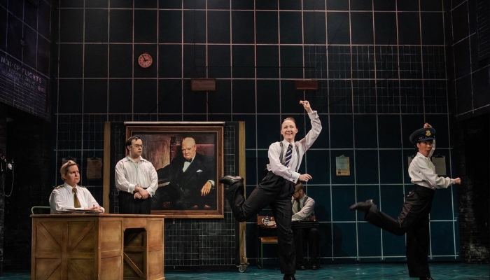 CP ONLY - 13 going on 30 the musical