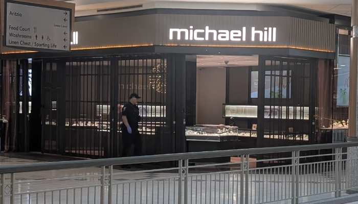Michael Hill smash and grab robbery