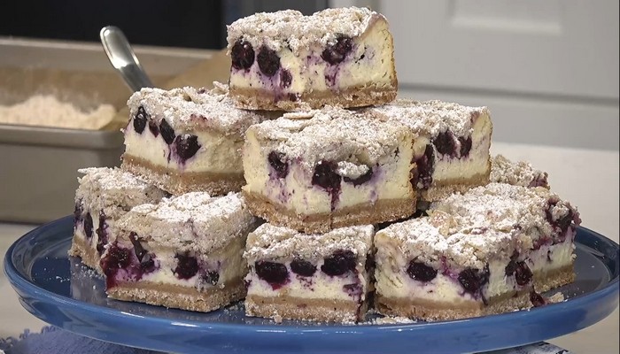 Blueberry Cheesecake Bars