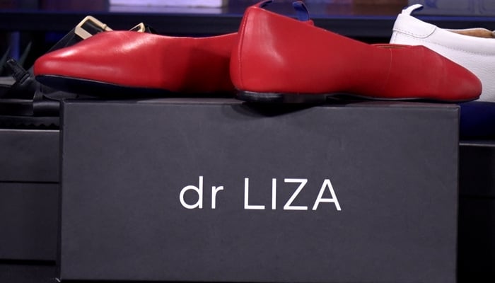 Dr. Liza