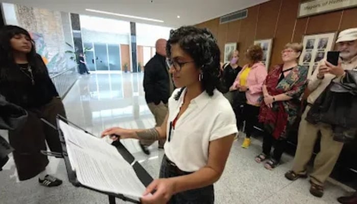 Dr. Anjali Menezes