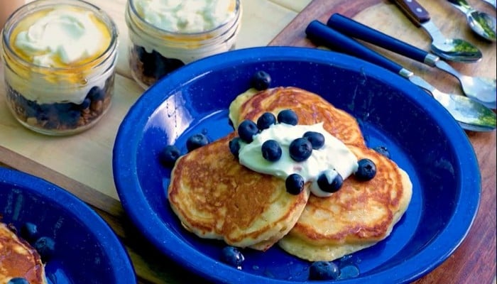 Blueberry yogurt pancakes