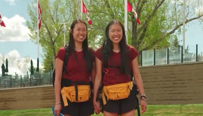 Lisa and Tina Liao